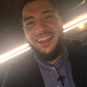 Meet your Posher, Joshua